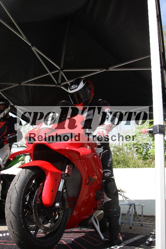 /Archiv-2025/07 19.04.2025 Speer Racing ADR/Impressionen